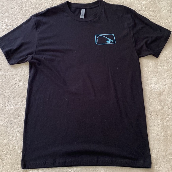 Bass fishing soft t-shirt NEW!!! Mens medium - Picture 3 of 5